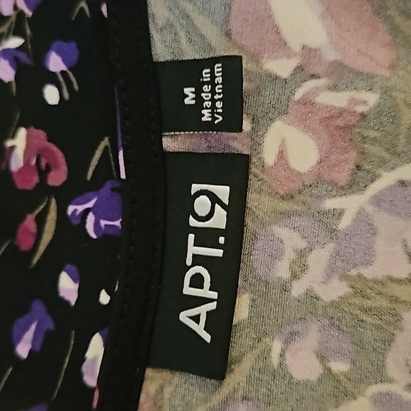 APT 9 Floral Ruffle Surplice Tie Waist Blouse Medium - Picture 7 of 9